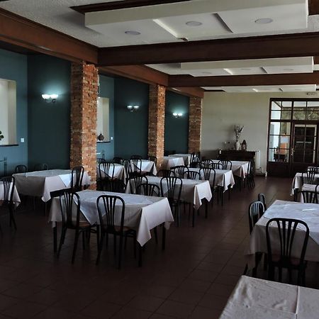 Lakeview Hotel And Resort Otesevo Dış mekan fotoğraf