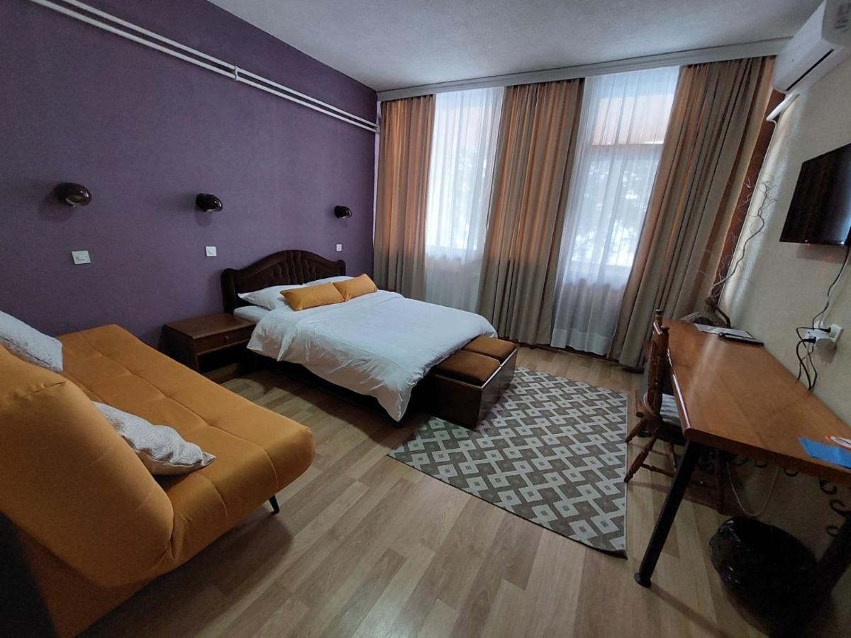 Lakeview Hotel And Resort Otesevo Dış mekan fotoğraf
