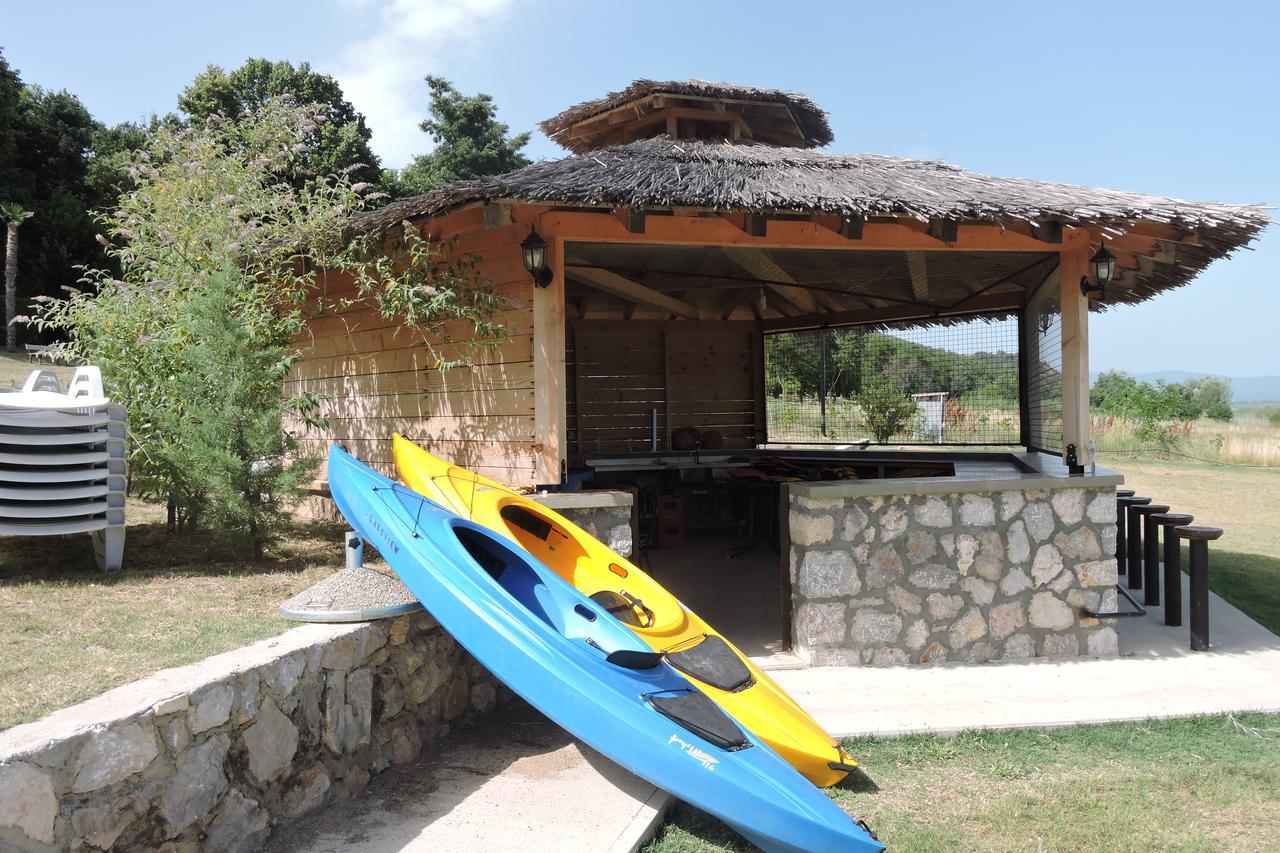 Lakeview Hotel And Resort Otesevo Dış mekan fotoğraf